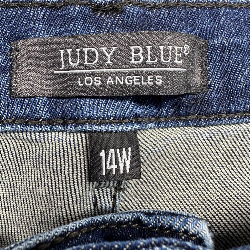 Judy Blue Womens Mid Rise Buffalo Plaid Distressed Jeans Size 14W Stretch Ankle - Picture 3 of 13